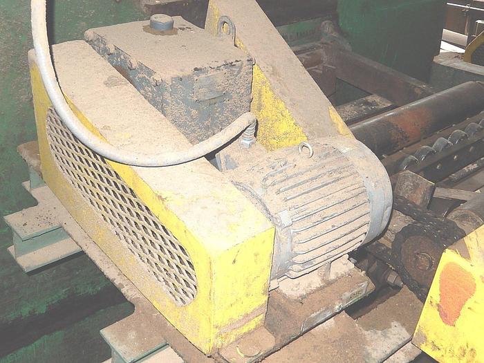 Used 18′ x 28″ Live Rolls