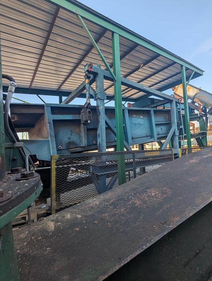 Used BM&M 10 x 20 High Volume Screen