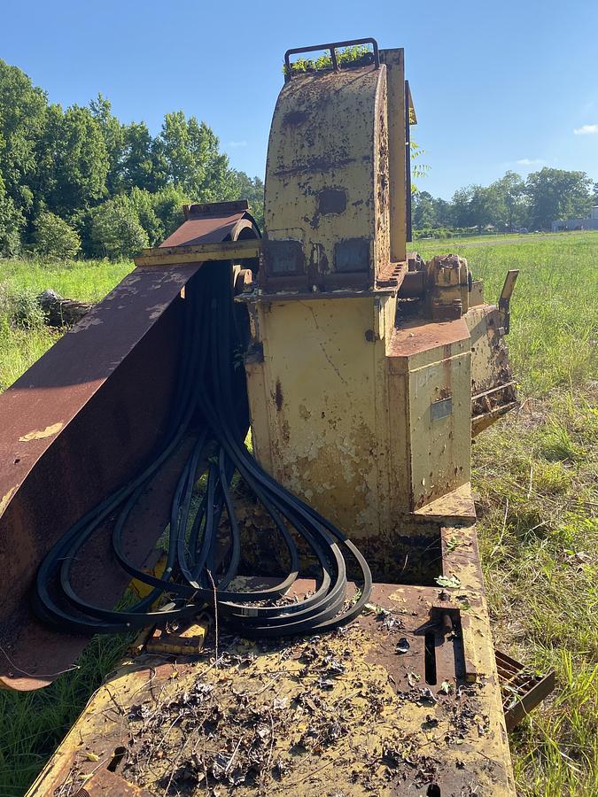 Used 66″ FULGHUM Chipper
