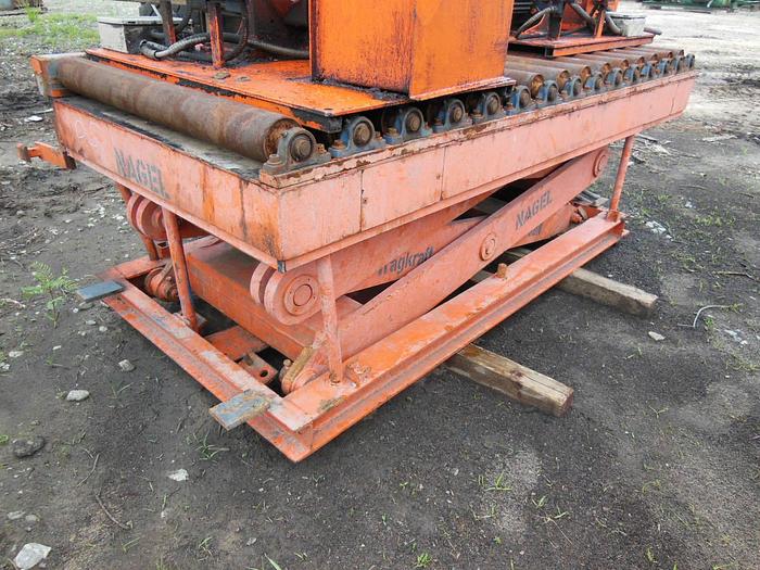 Used 7′ X 43″ SCISSOR LIFT 4000 LB CAPACITY