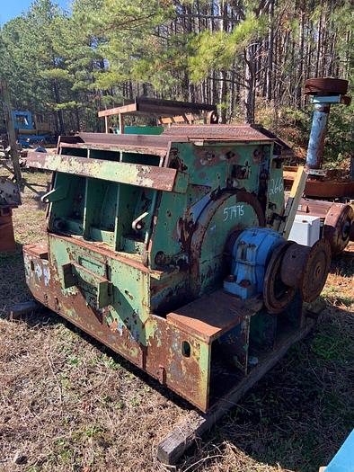 Used MONTGOMERY 39 CSKC Wood & Bark Hog