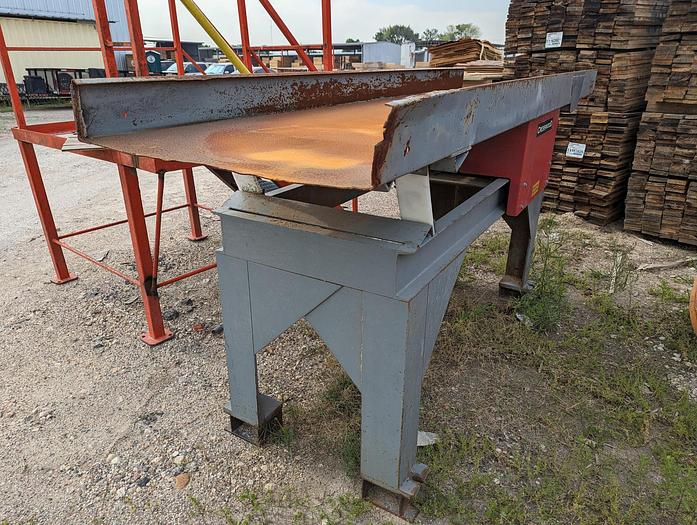 Used Cresswood Vibrating Conveyor Table 