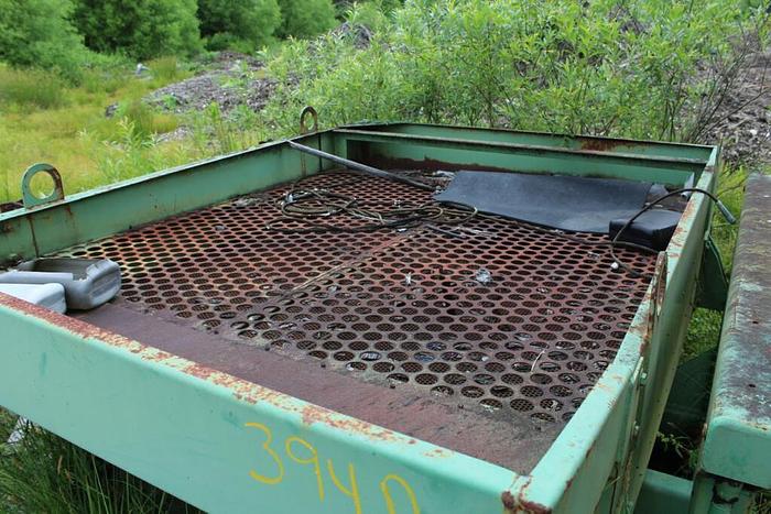 Used PRECISION 6 x 6 Chip Screen