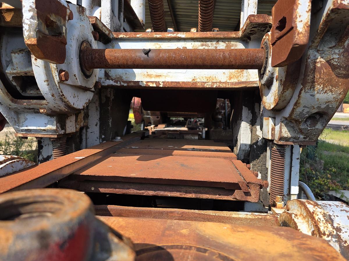 Used Yates American A62 Planer - 12 knife