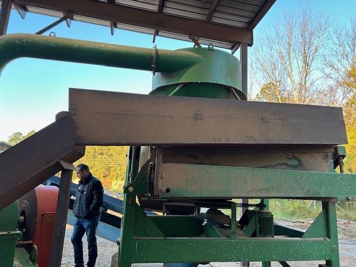 Used Precision Chip Pack, 58" 6 Knife Chipper. 6x6 Screen, Cyclone 