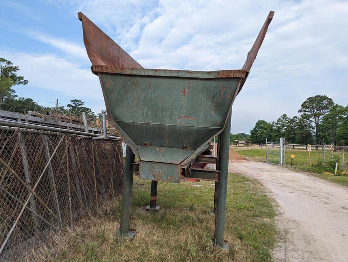 Used Drag Chain Hopper Feed 