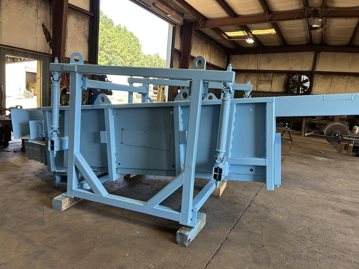 Used BM&M 4 x 10 Chip Screen