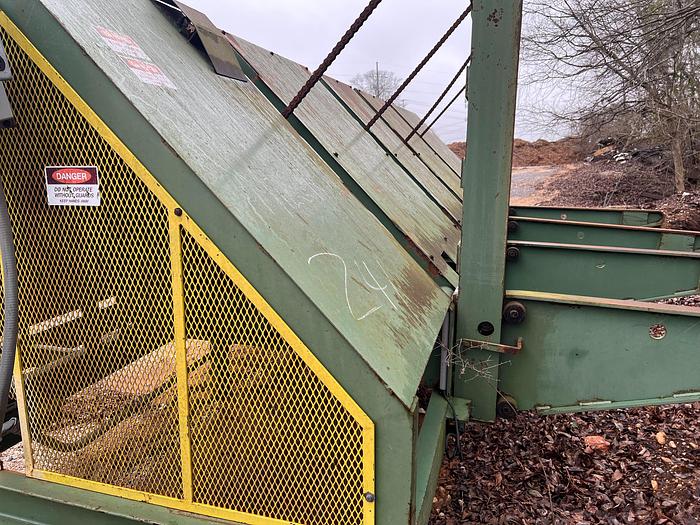 Used Tilt Hoist With 20FT Infeed deck, 20 FT Outfeed Deck 