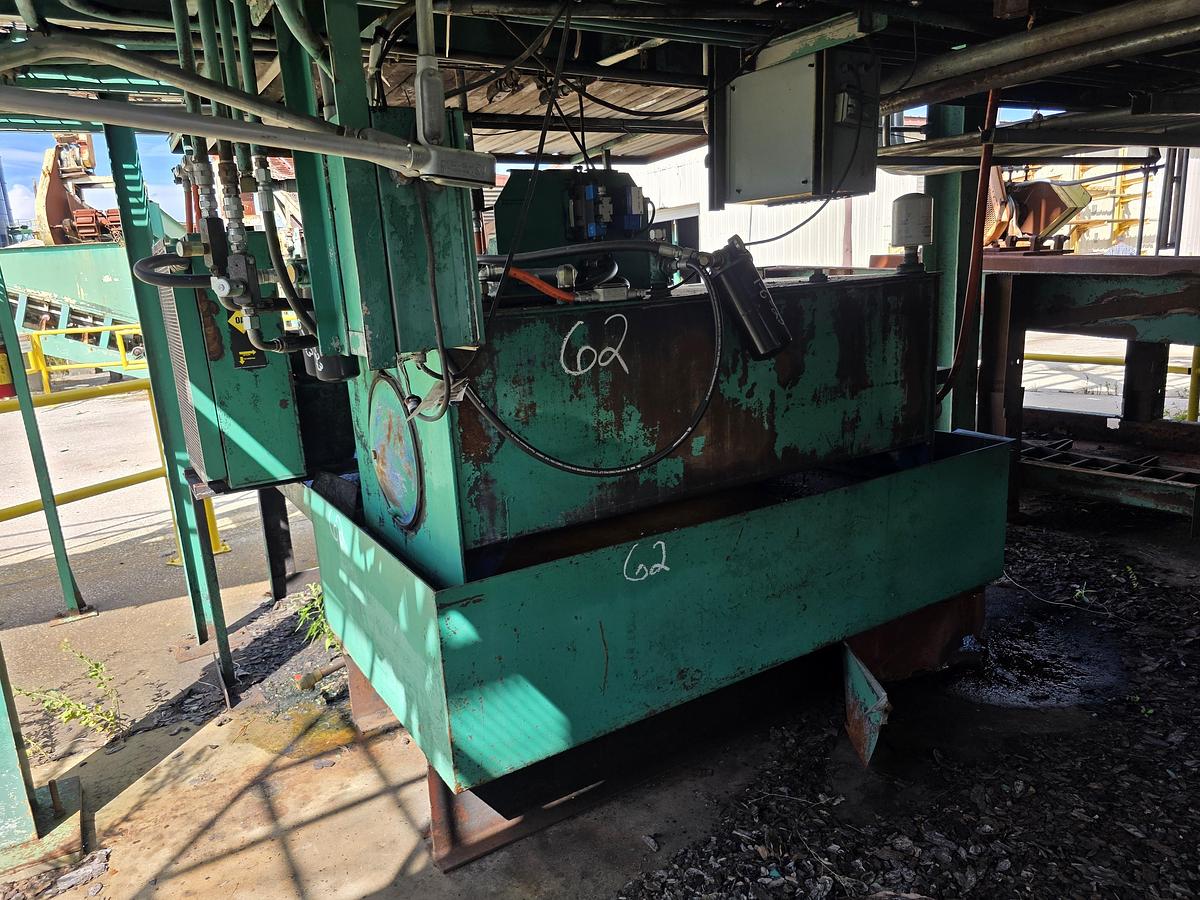 Used FORANO Floating Infeed for Ring Debarker