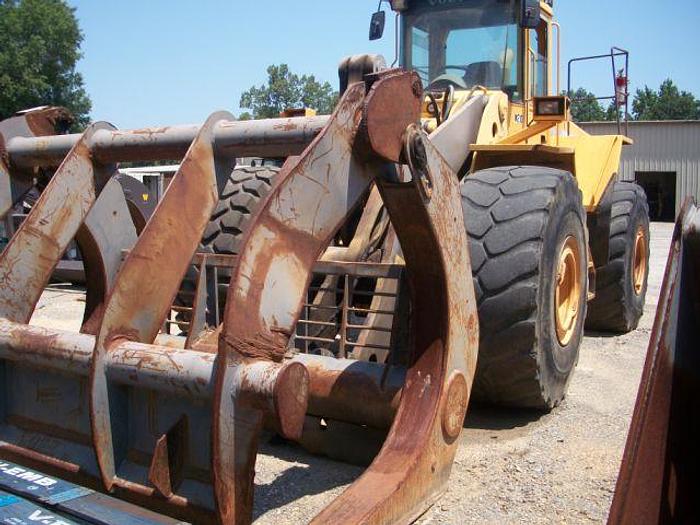 Used 2000 VOLVO L220D