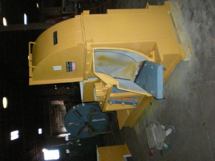 Used FULGHUM 60" Chipper