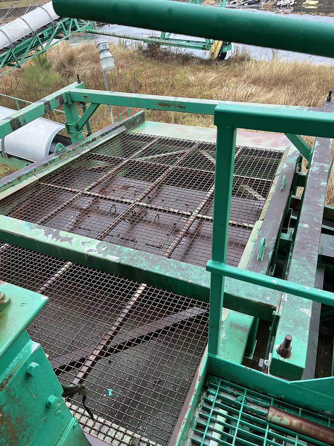 Used BM&M 10 x 20 High Volume Screen