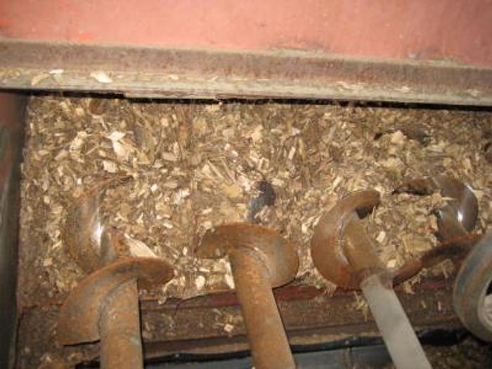 Used Feed hopper – surge bin