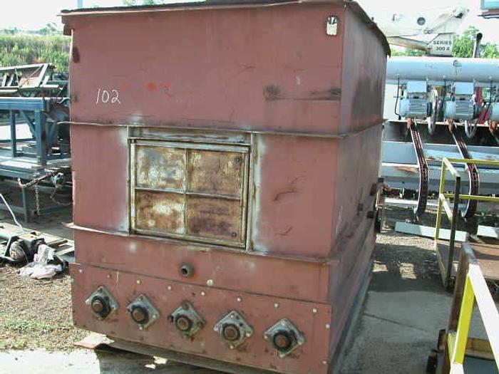 Used Feed hopper – surge bin