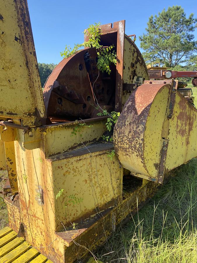 Used 66″ FULGHUM Chipper
