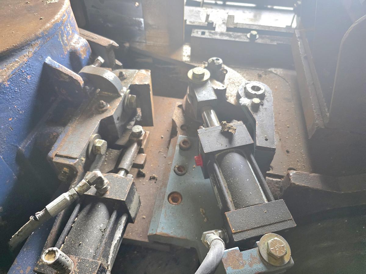 Used NEWMAN 990 Electric Drive Planer