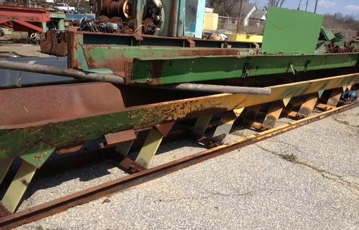 Used Fulghum 40′ X 18" Vibrating Conveyor