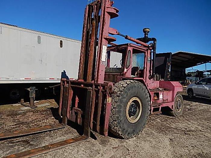 Used TAYLOR 25,000 lb capacity Forklift
