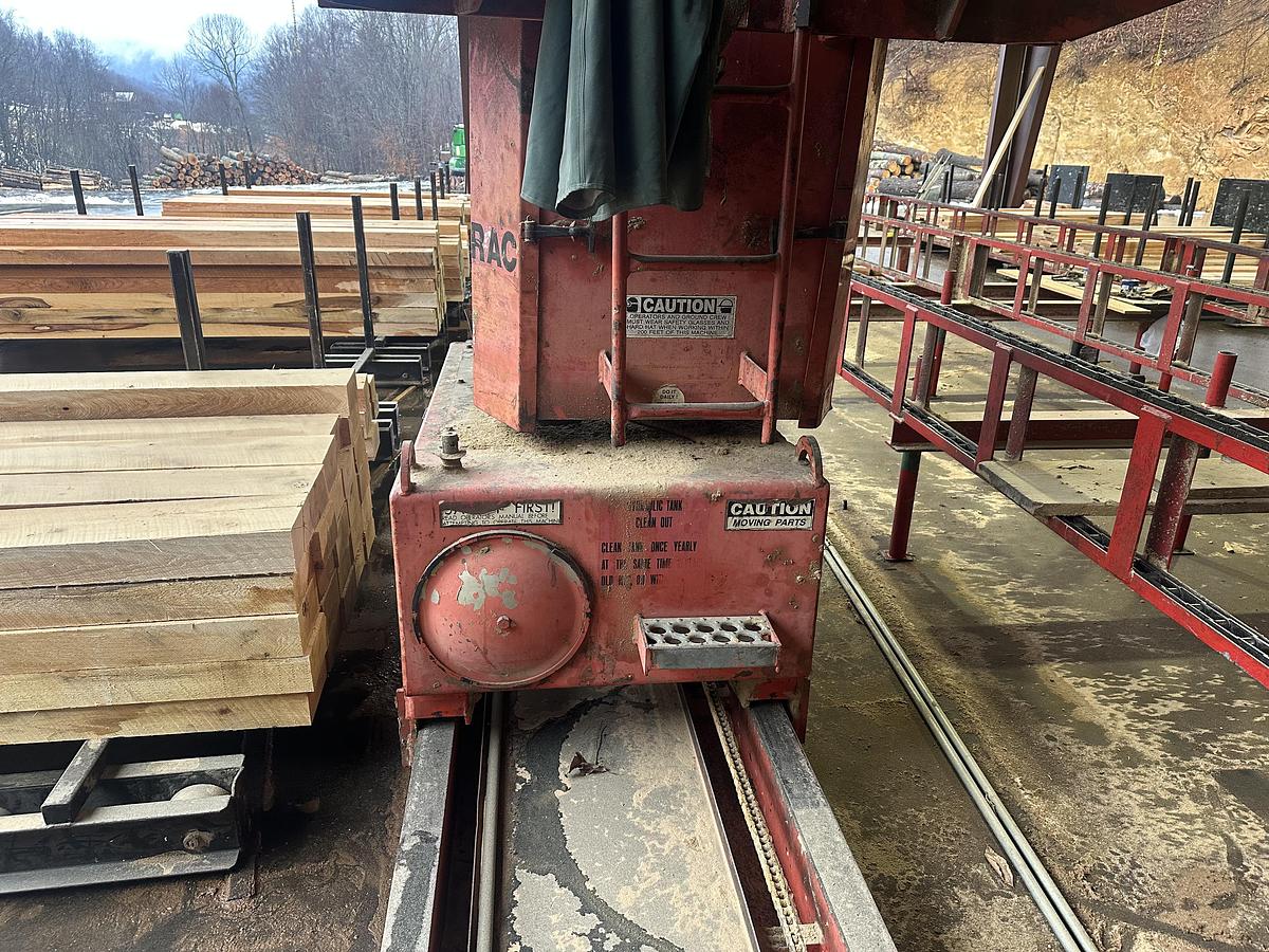 Used Morbark StacTrac 1000