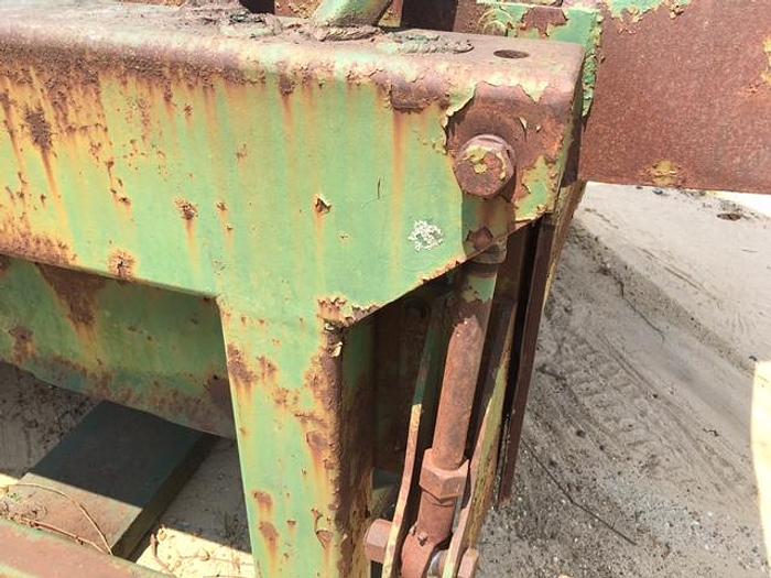 Used PRECISION 6 x 6 Chip Screen