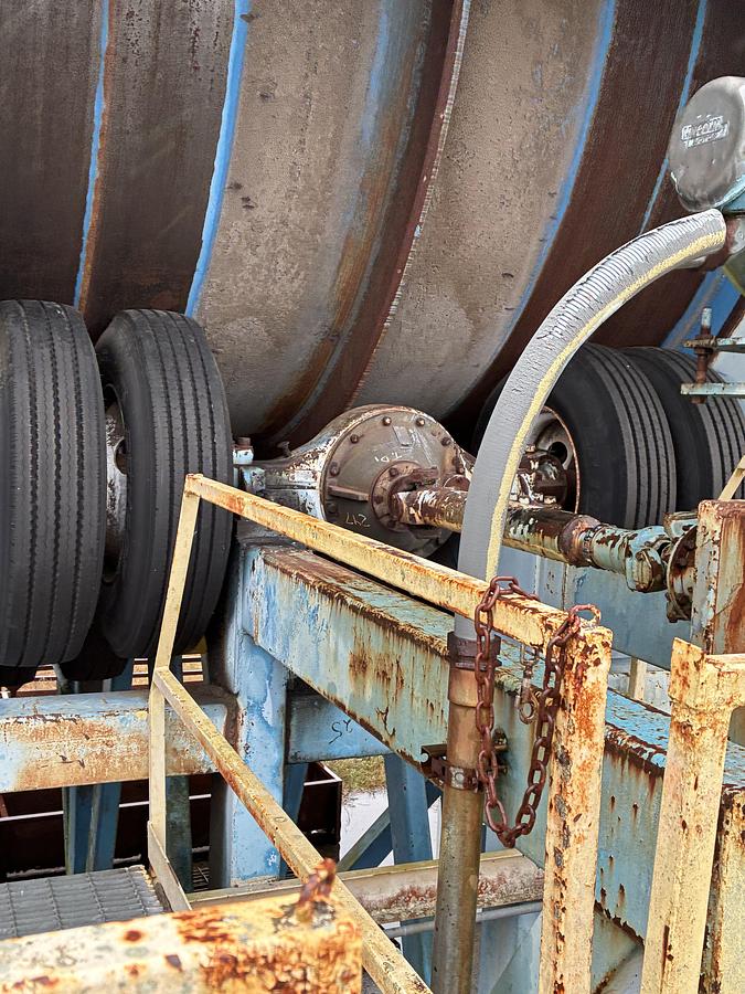 Used FULGHUM 12 x 90 Drum Debarker