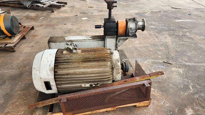 Used YATES AMERICAN A15 Planer Matcher....sale pending