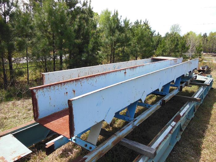 Used 24″ X 39′ VIBRATING CONVEYOR