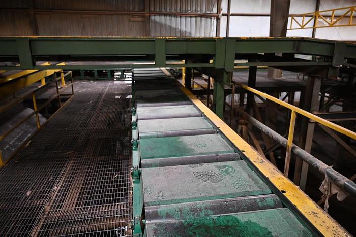 Used CORLEY Live Rolls 60' x 40"