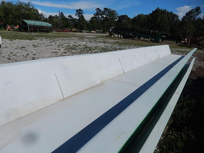 Used Fulghum 24″ x 55′ Vibrating Conveyor