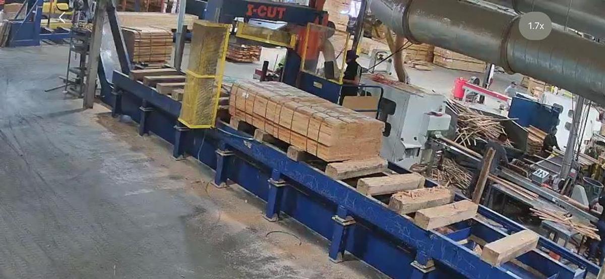 Used 2023 L-M I Cut Package Saw
