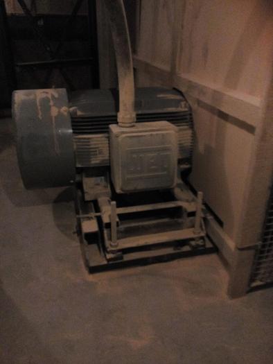 Used McDONOUGH 7′ right hand band headrig.