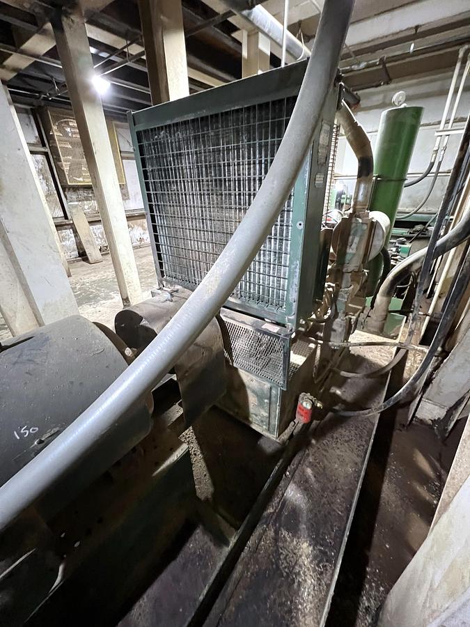 Used TYRONE BERRY SMA 280 Hydraulic Shotgun Carriage Drive