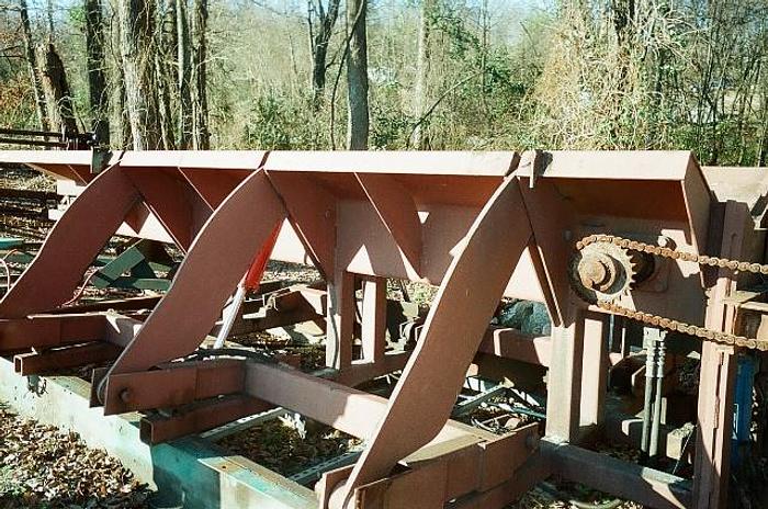 Used Log Trough With Double Kickers
