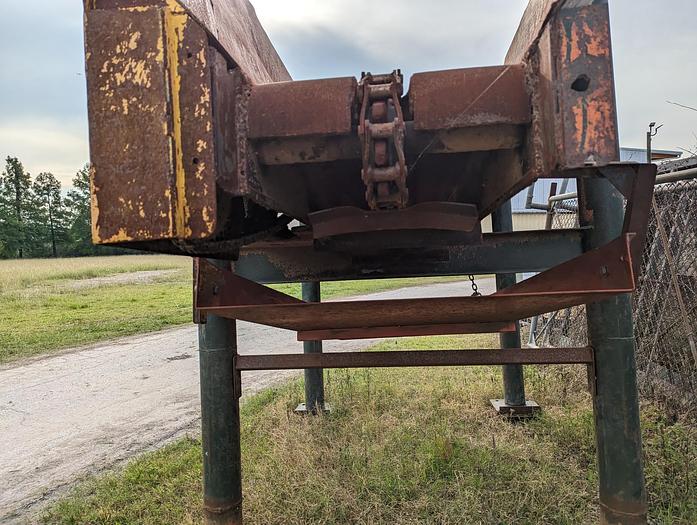 Used Drag Chain Hopper Feed 