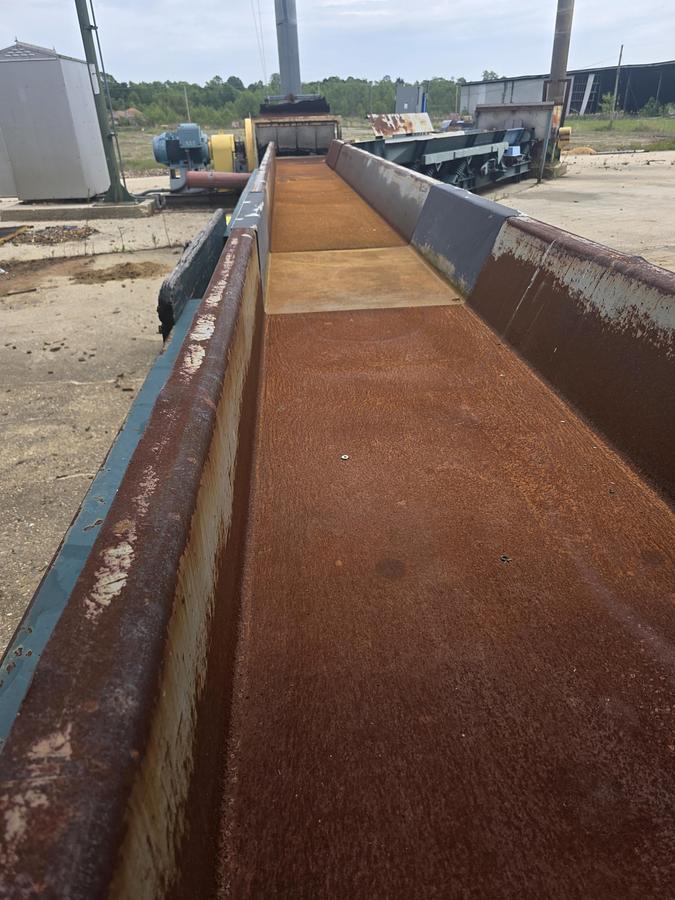 Used ACTION 45' x 30" Balanced Vibrating Conveyor