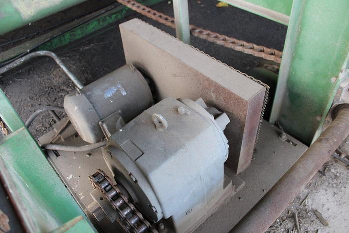 Used Winston Tilthoist System