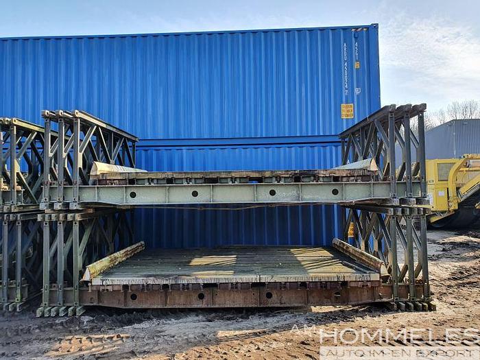 D'occasion Thos Storey Bailey bridge