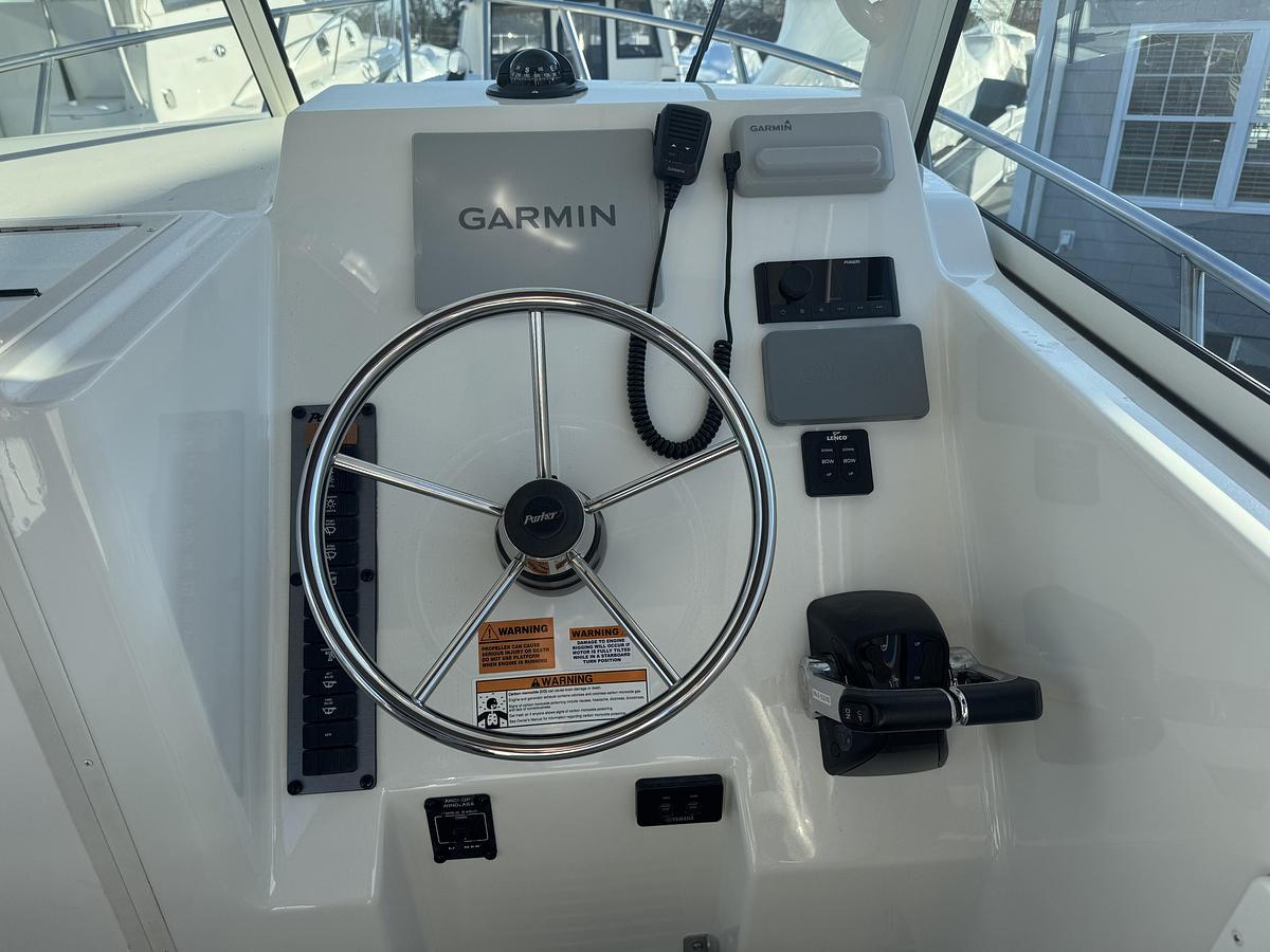 Used 2021 Parker 2510 XLD