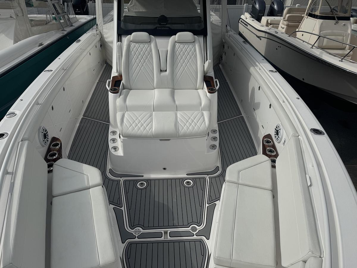 Used 2021 Everglades 395 Center Console