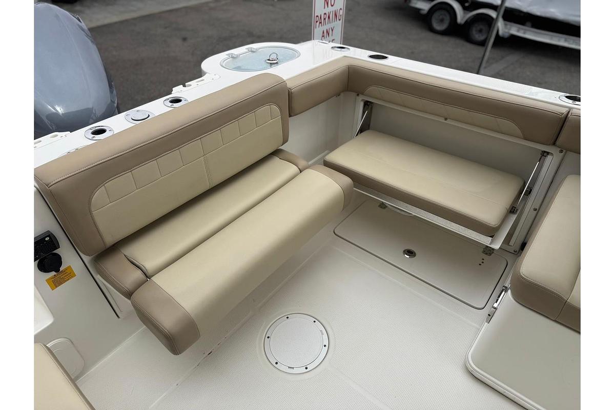 Used 2019 Sailfish 245 DC