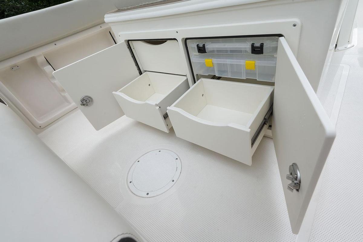 2025 Sailfish 241 CC