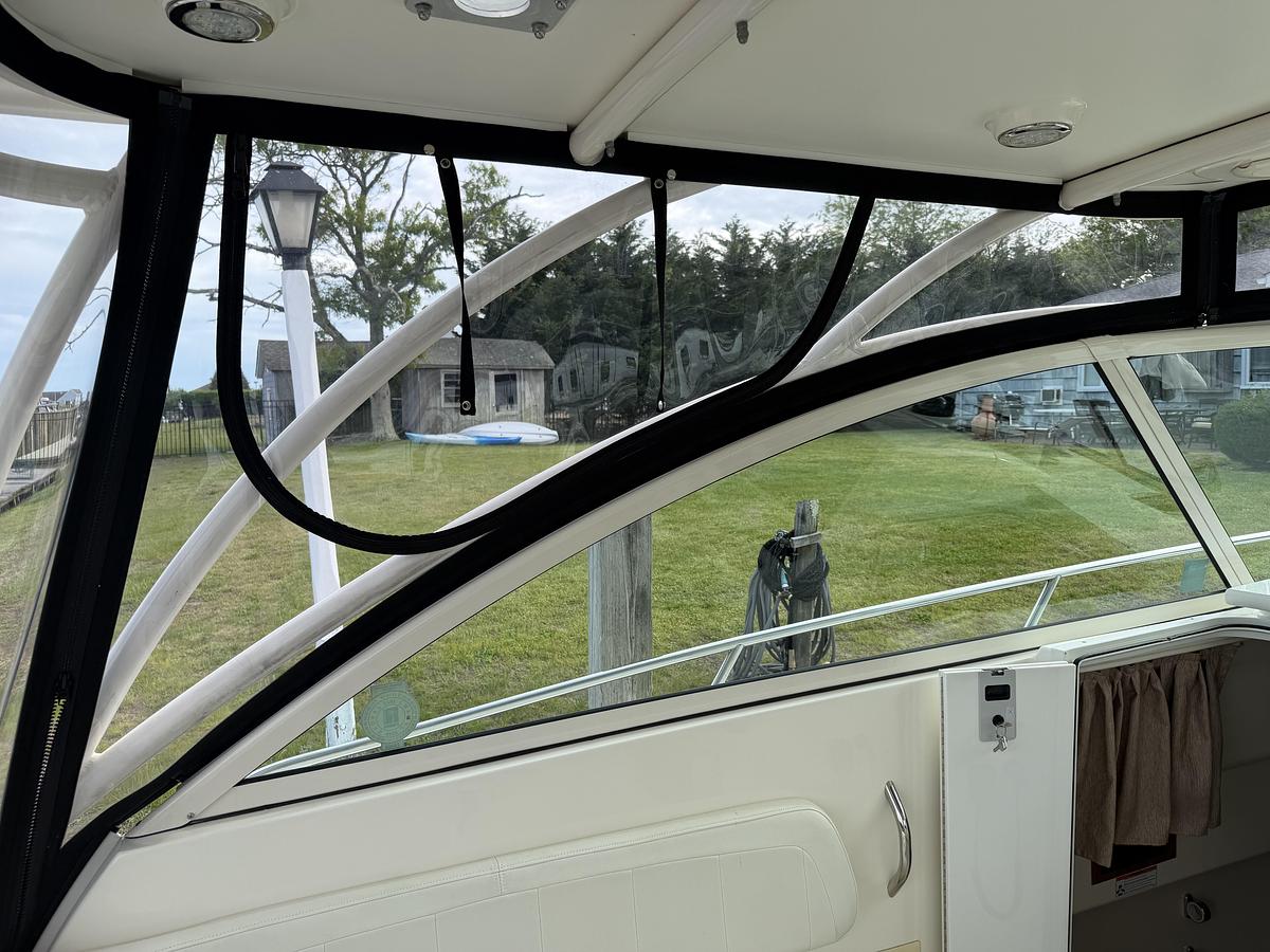 Used 2016 World Cat 320EC