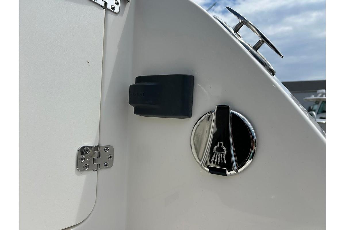 2025 Sailfish 245 DC