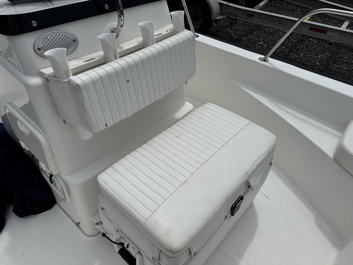 Used 2014 Boston Whaler 170 Montauk