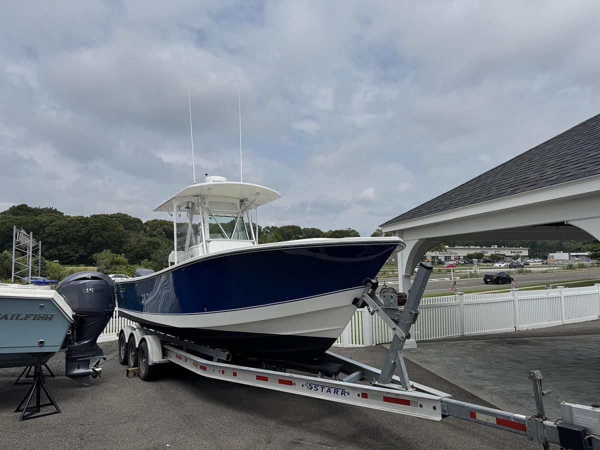 Used 2001 Regulator  26FS