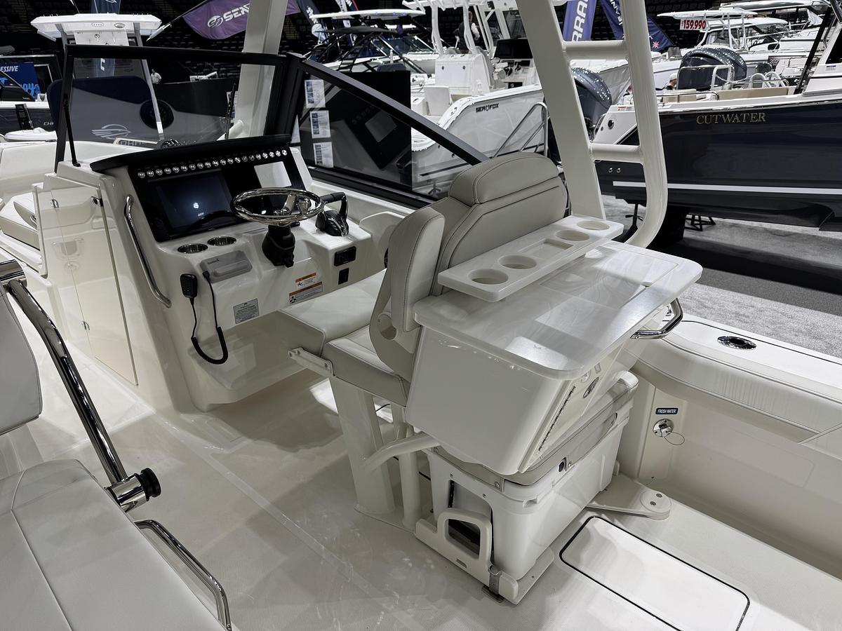 2026 World Cat 265DC-X