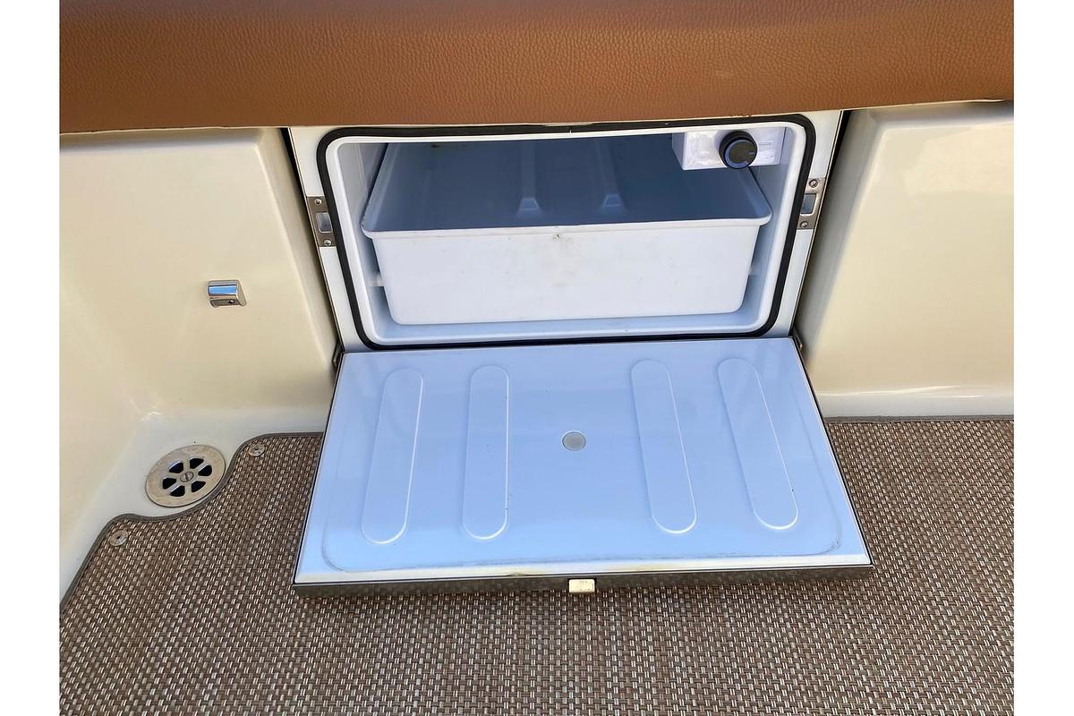 Used 2019 Chris Craft 27 Corsair