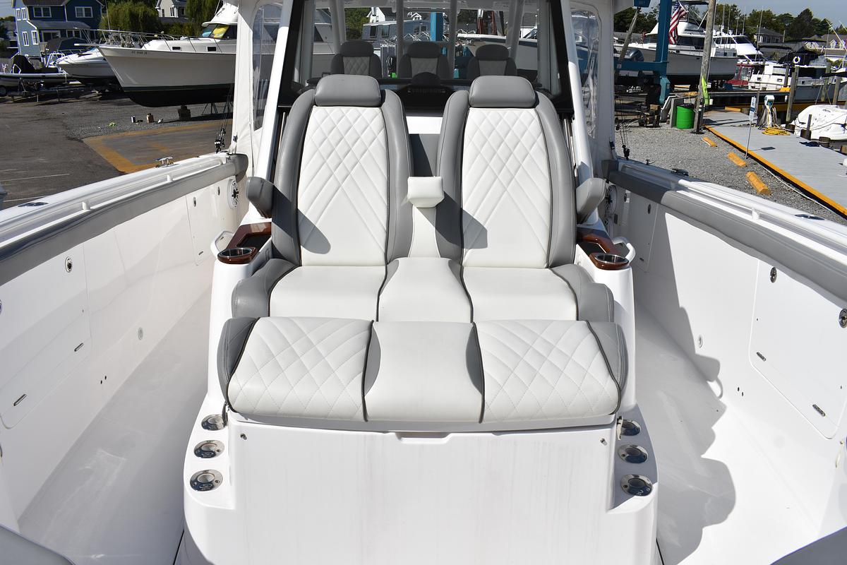 Used 2024 Everglades 395CC