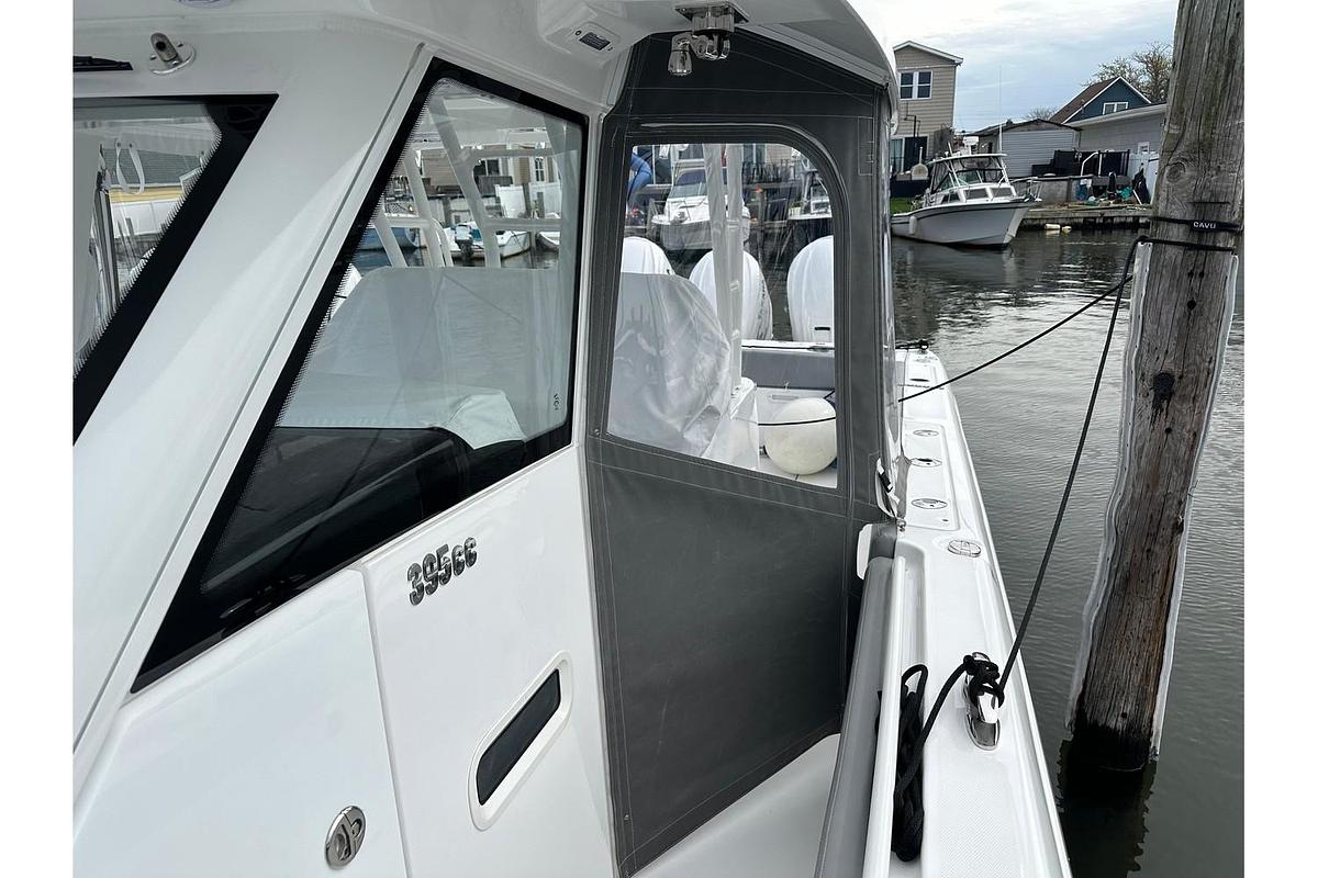 Used 2023 Everglades 395 Center Console