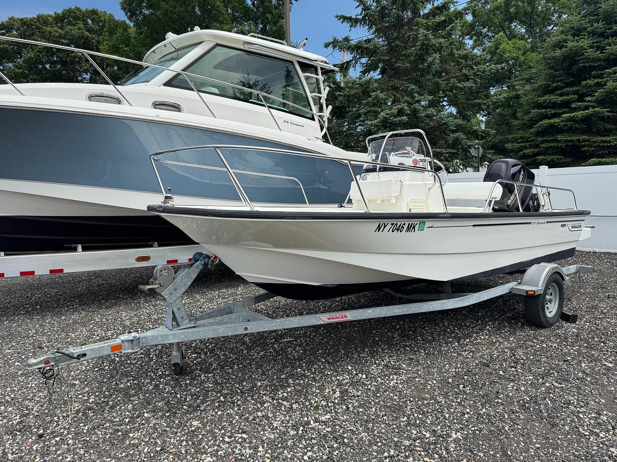 Used 2014 Boston Whaler  170 Montauk